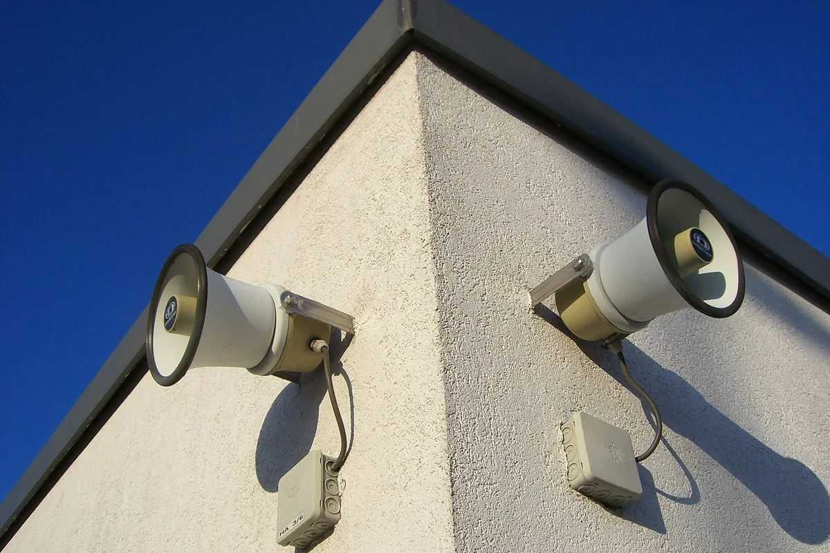 School Audio Systems: When to Transition from Analog to IP Broadcasting