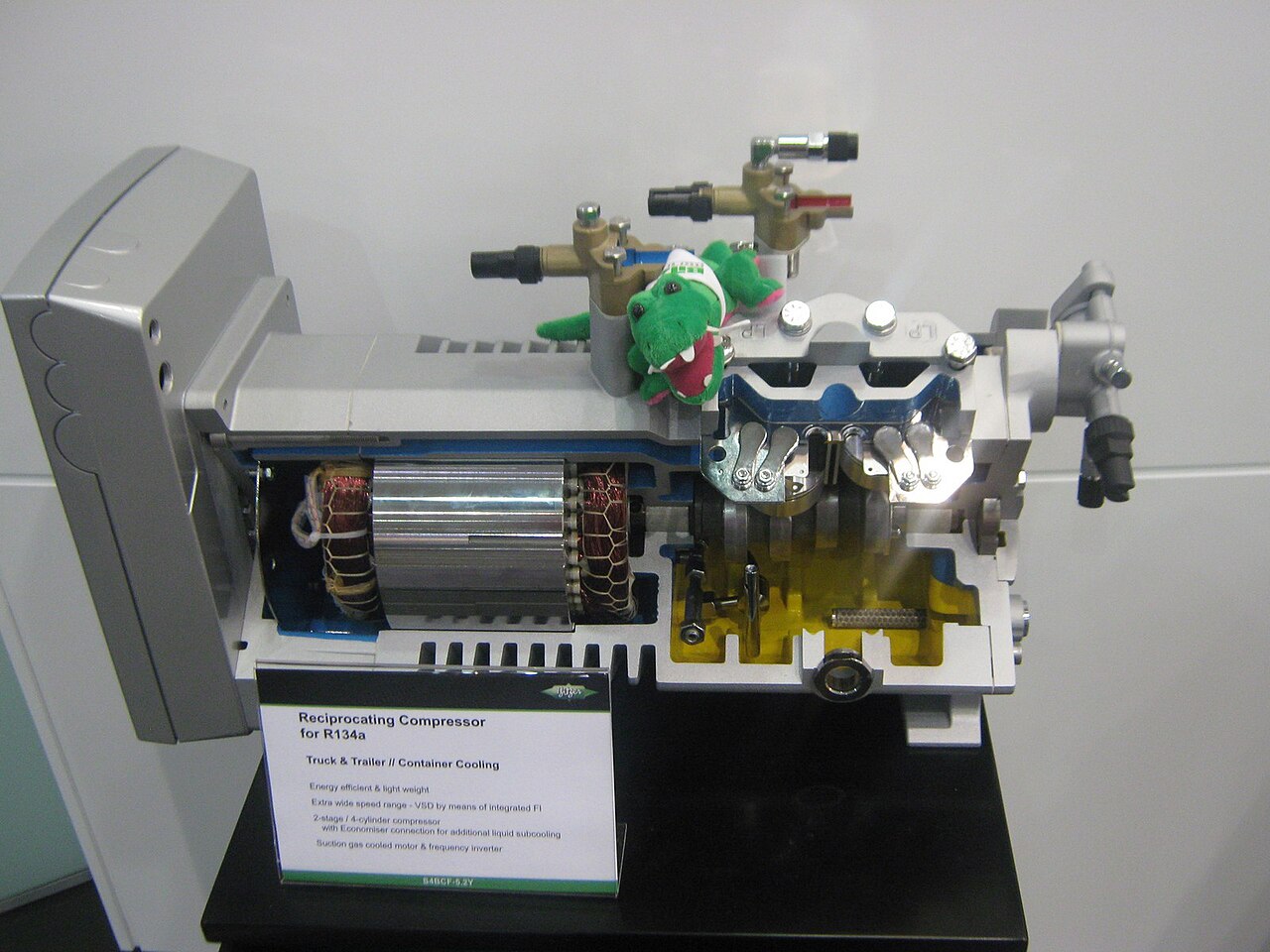Remote Industrial Machine Lockout via 4G: Lease & Deferred Payment Protection for Machinery OEMs