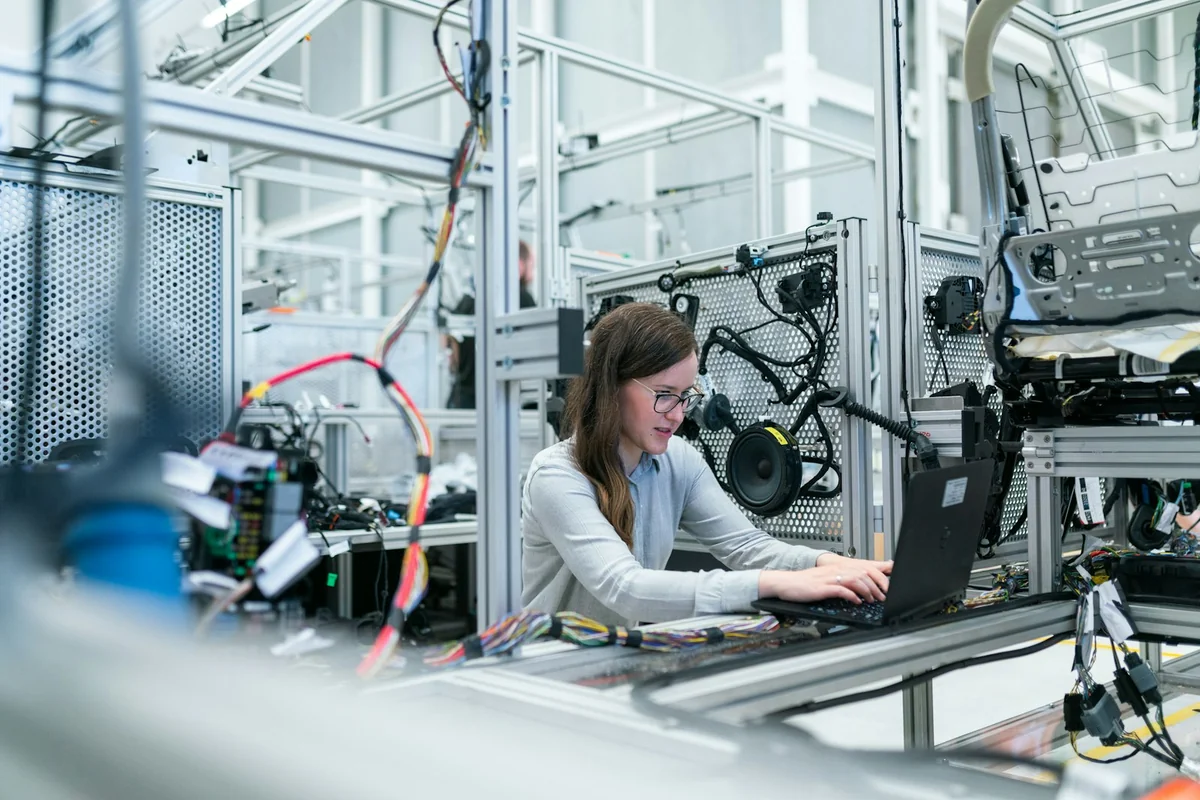 Automated industrial manufacturing facility with integrated IoT telemetry infrastructure
