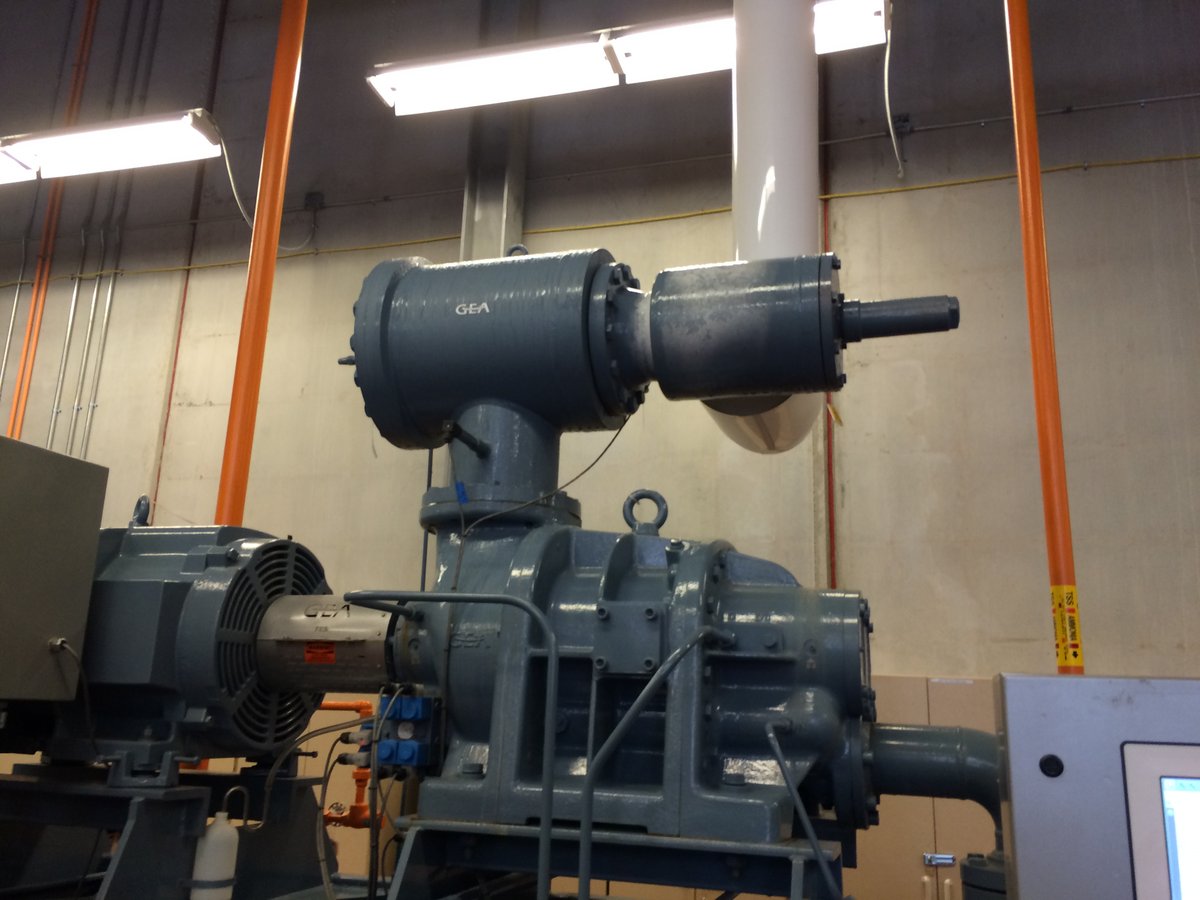 Thermal imaging and surface contact temperature sensor on compressor contactor terminals