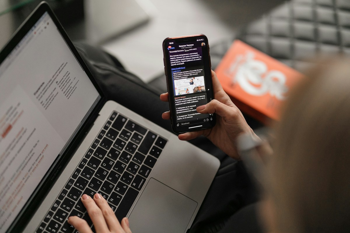 Plant maintenance engineer receiving an automated preventive maintenance reminder and genuine spare-parts reorder push notification on a White-Label OEM mobile app