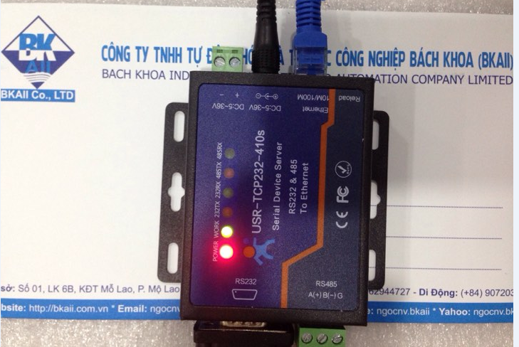 Hardware pinout and diagnostic LED indicators on industrial RS485 converter