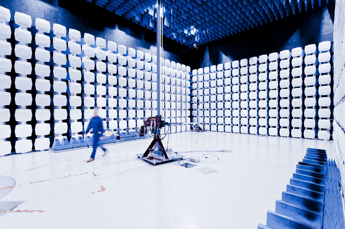 Full anechoic chamber testing environment for international CE/FCC and EMC compliance